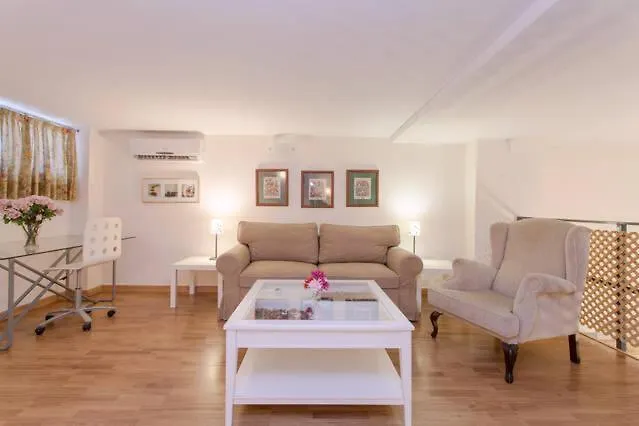 Tranquilo Y Bonito Apartamento Triana